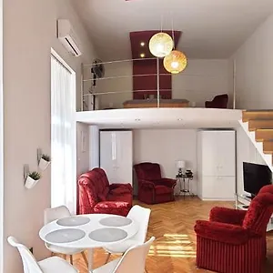 https://apartman-szeged-sziveben.szeged-hotels.com